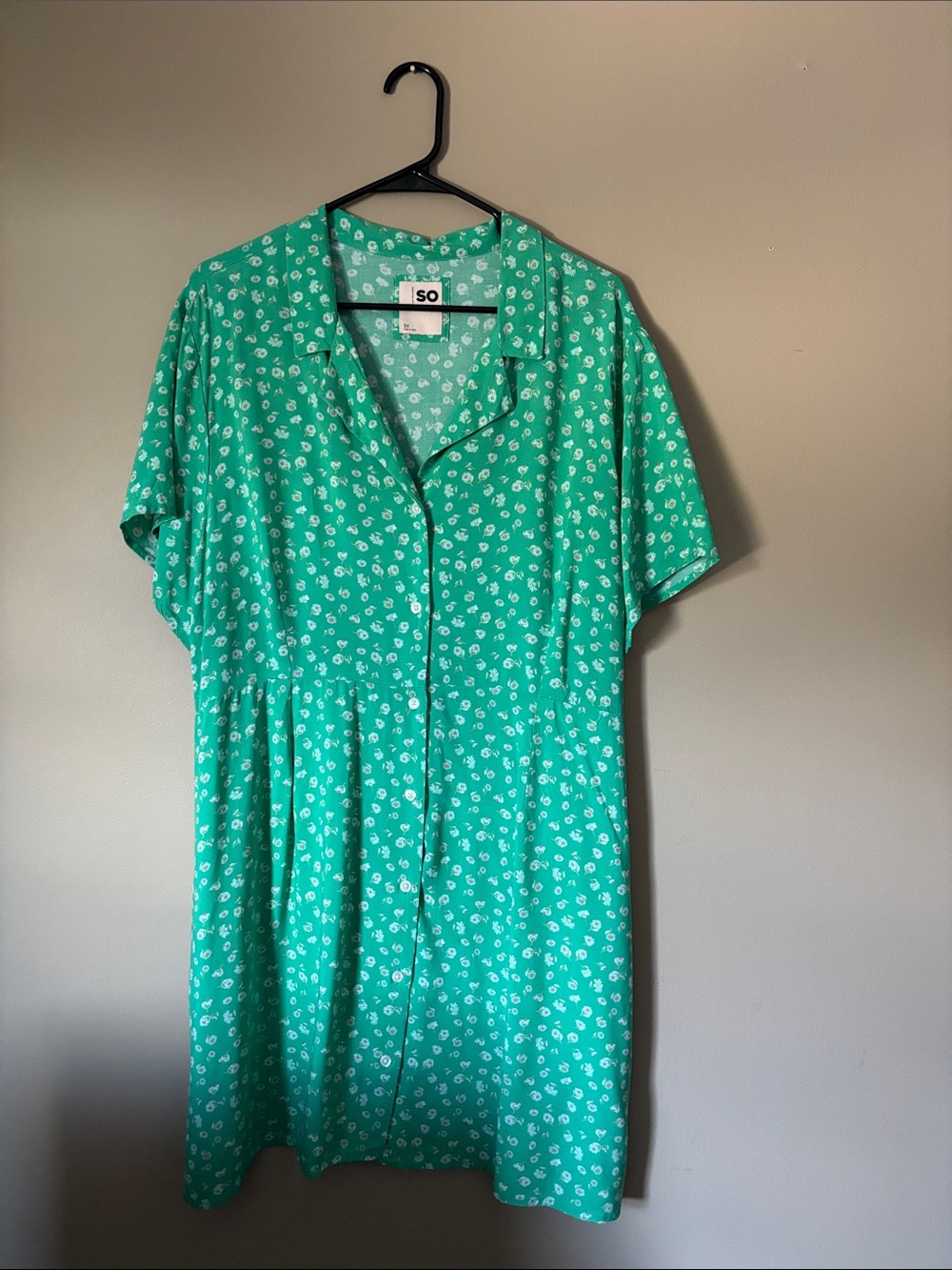 SO Mint Green Floral Button-Front Short Sleeve Dress
